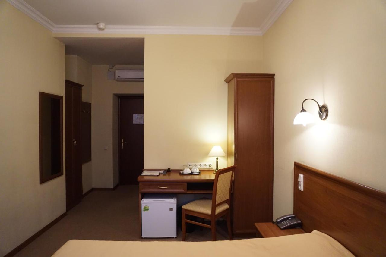 Atlantic Hotel