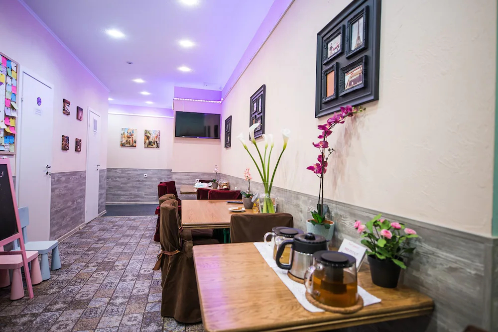 Avangard Hotel