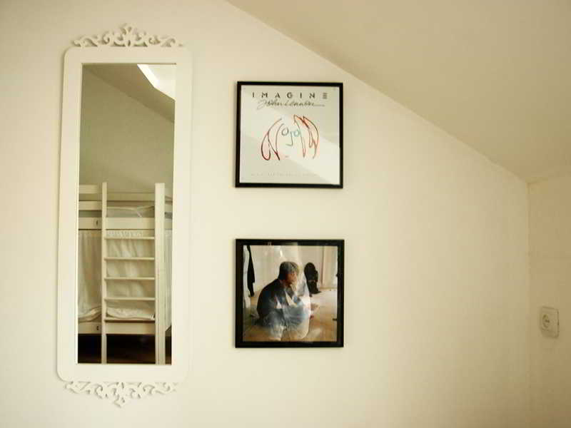 Baby Lemonade Hostel