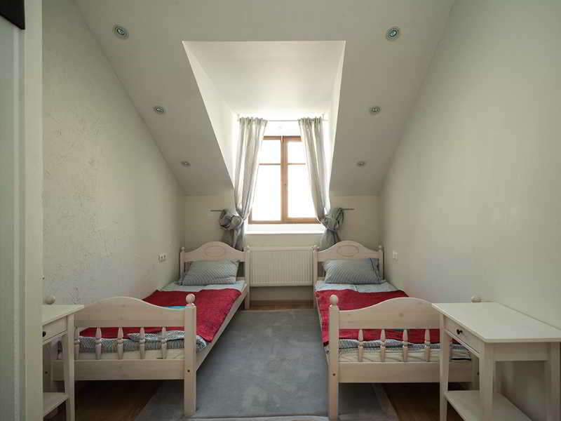 Baby Lemonade Hostel