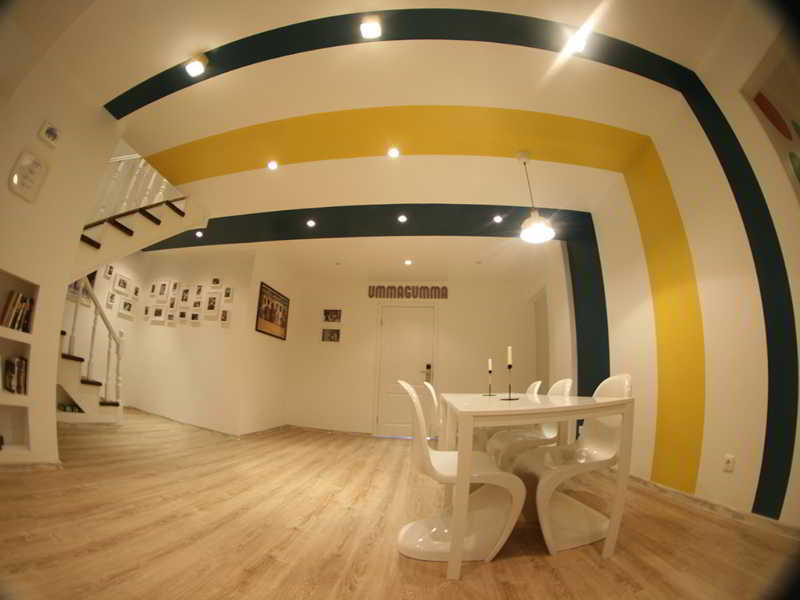 Baby Lemonade Hostel