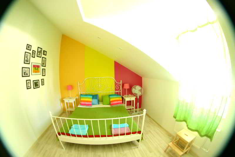 Baby Lemonade Hostel