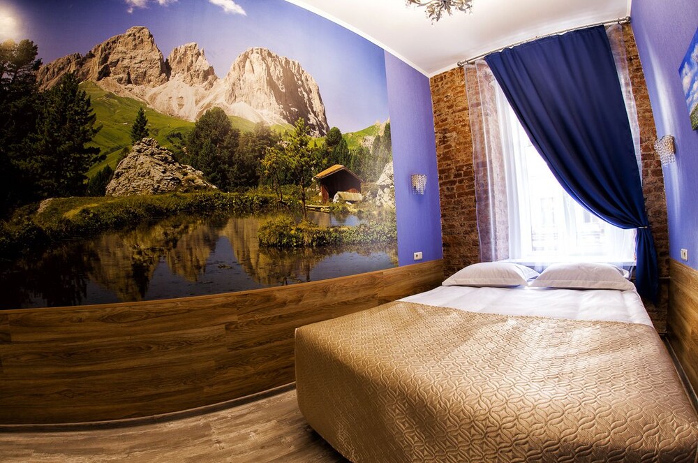 Bonjour Hotel