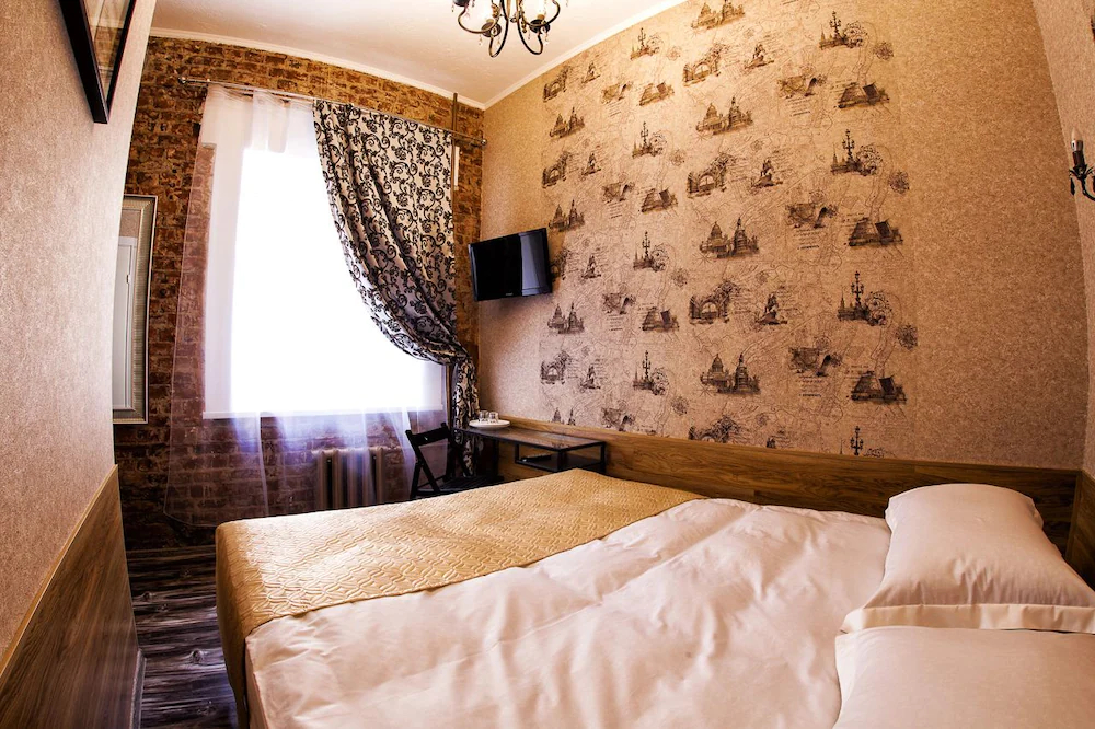 Bonjour Hotel