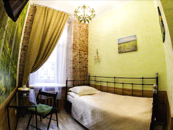 Bonjour Hotel