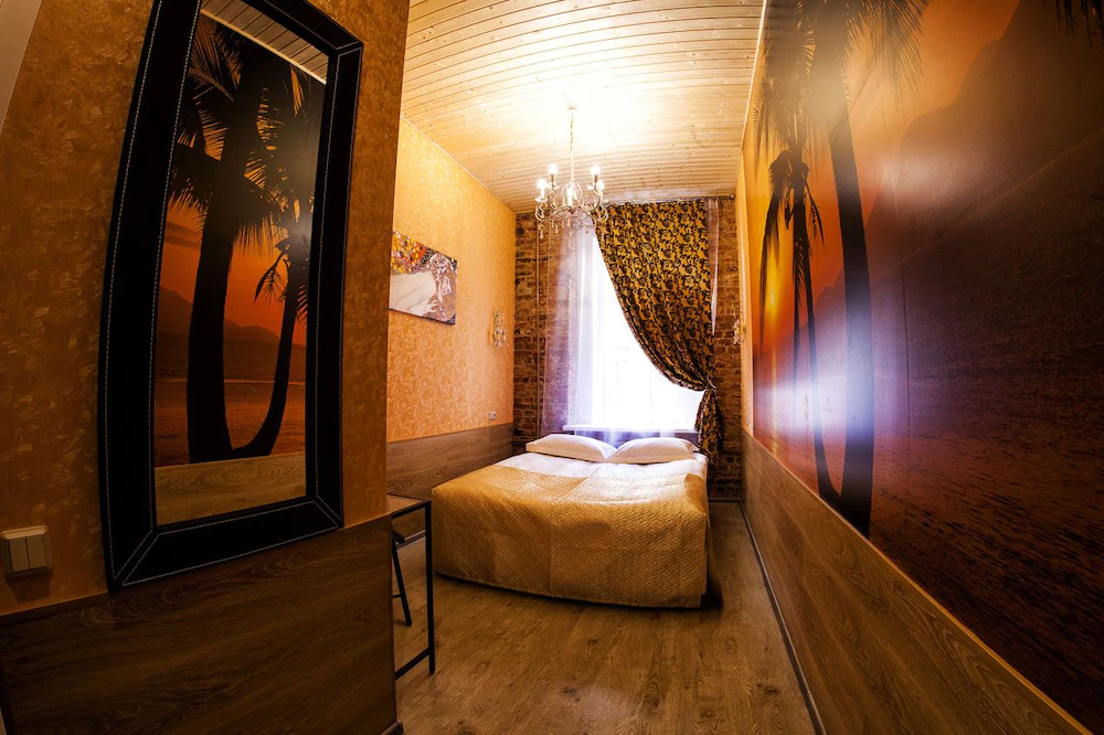Bonjour Hotel
