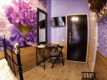 Bonjour Hotel
