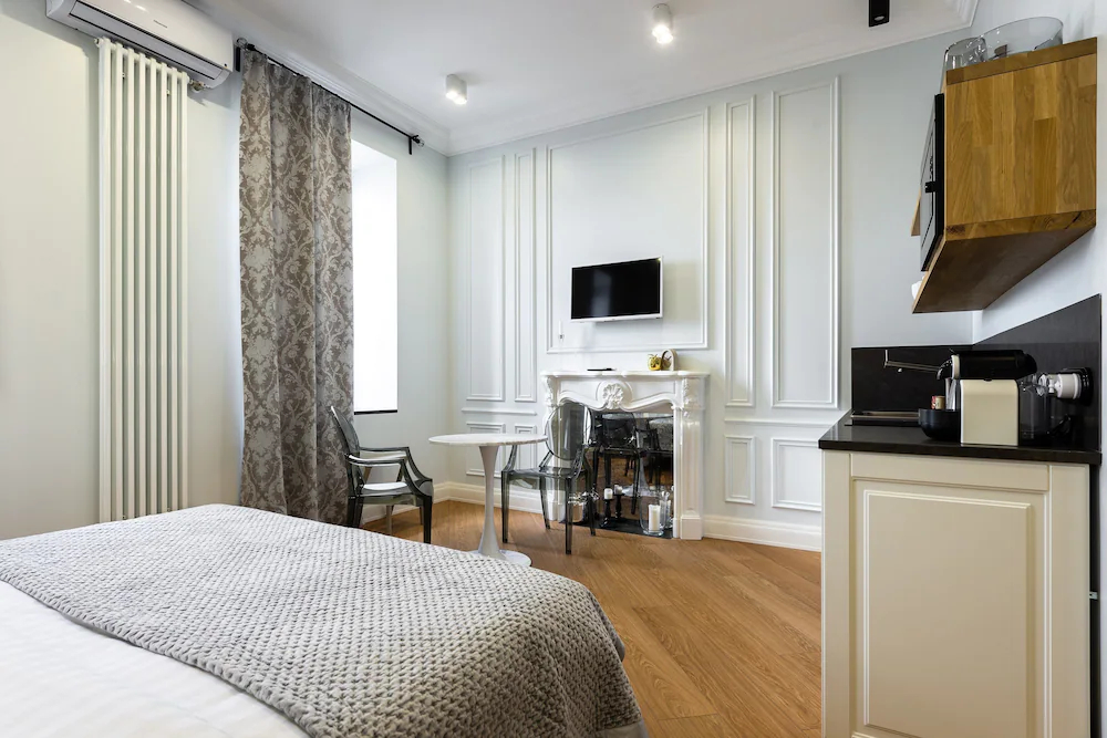 D Apartments