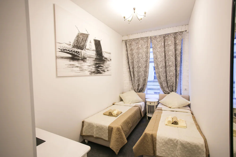Bridge City Mini Hotel