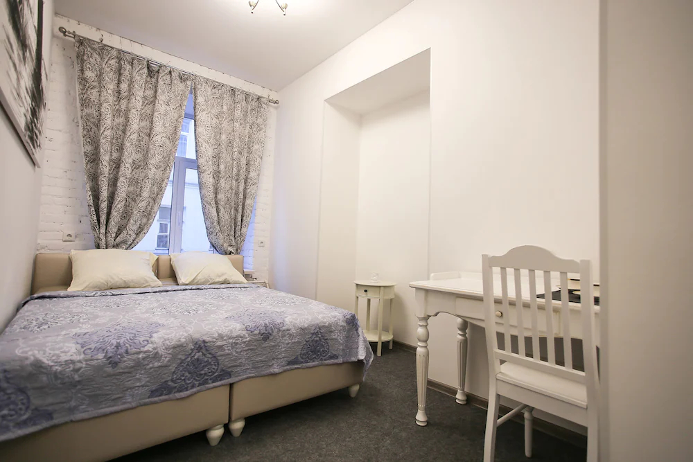 Bridge City Mini Hotel