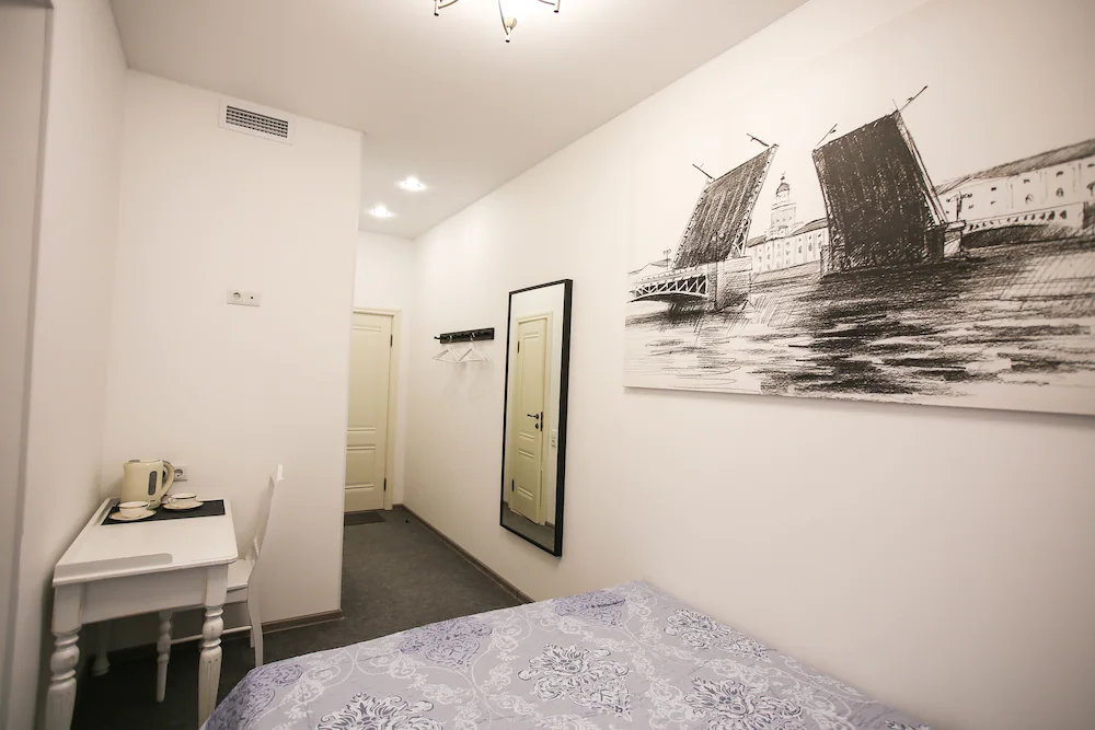 Bridge City Mini Hotel