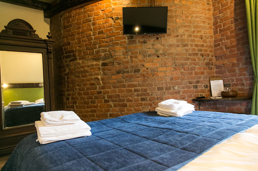 Bronza Hotel