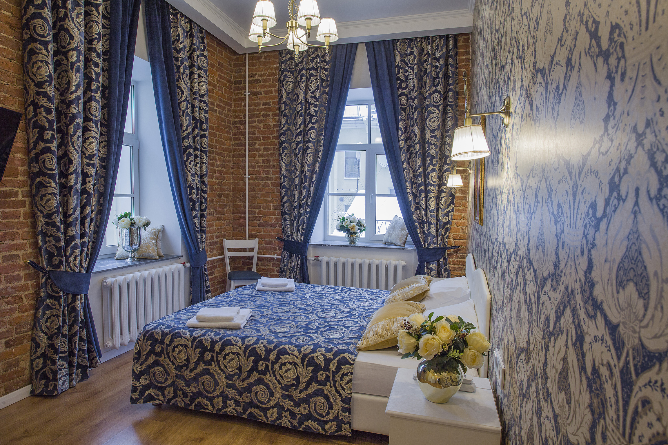 Catherine Art Hotel