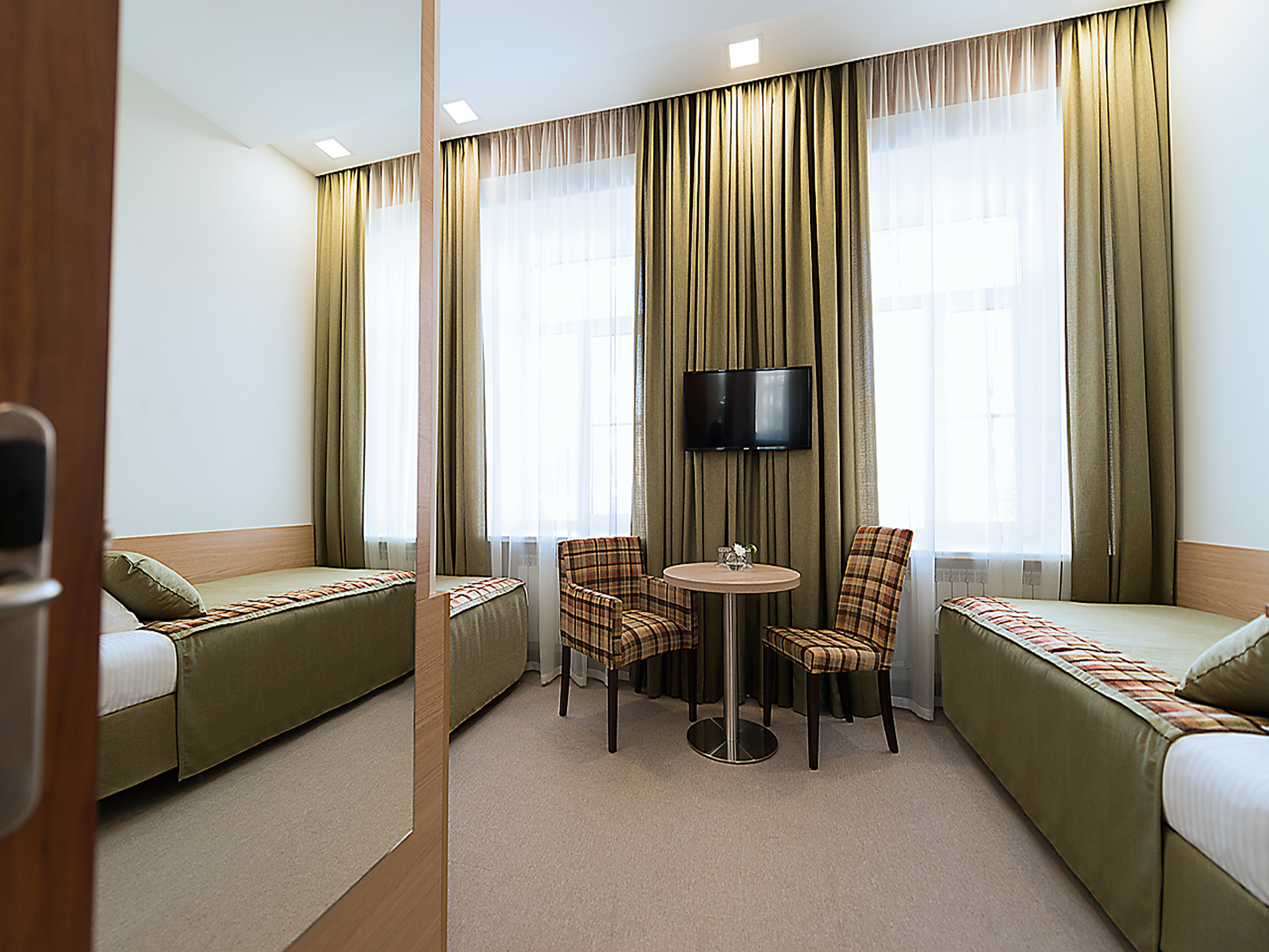 Center Hotel