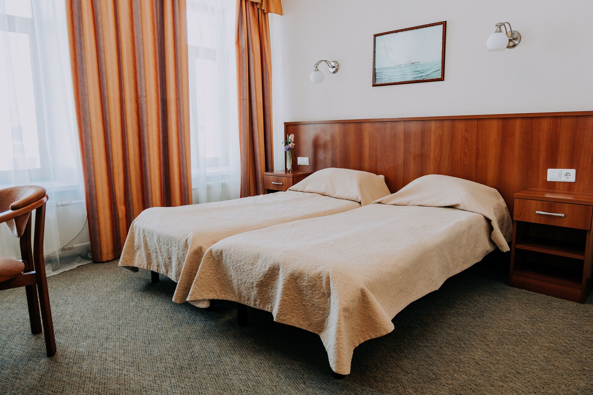 Nevsky hotel Fort