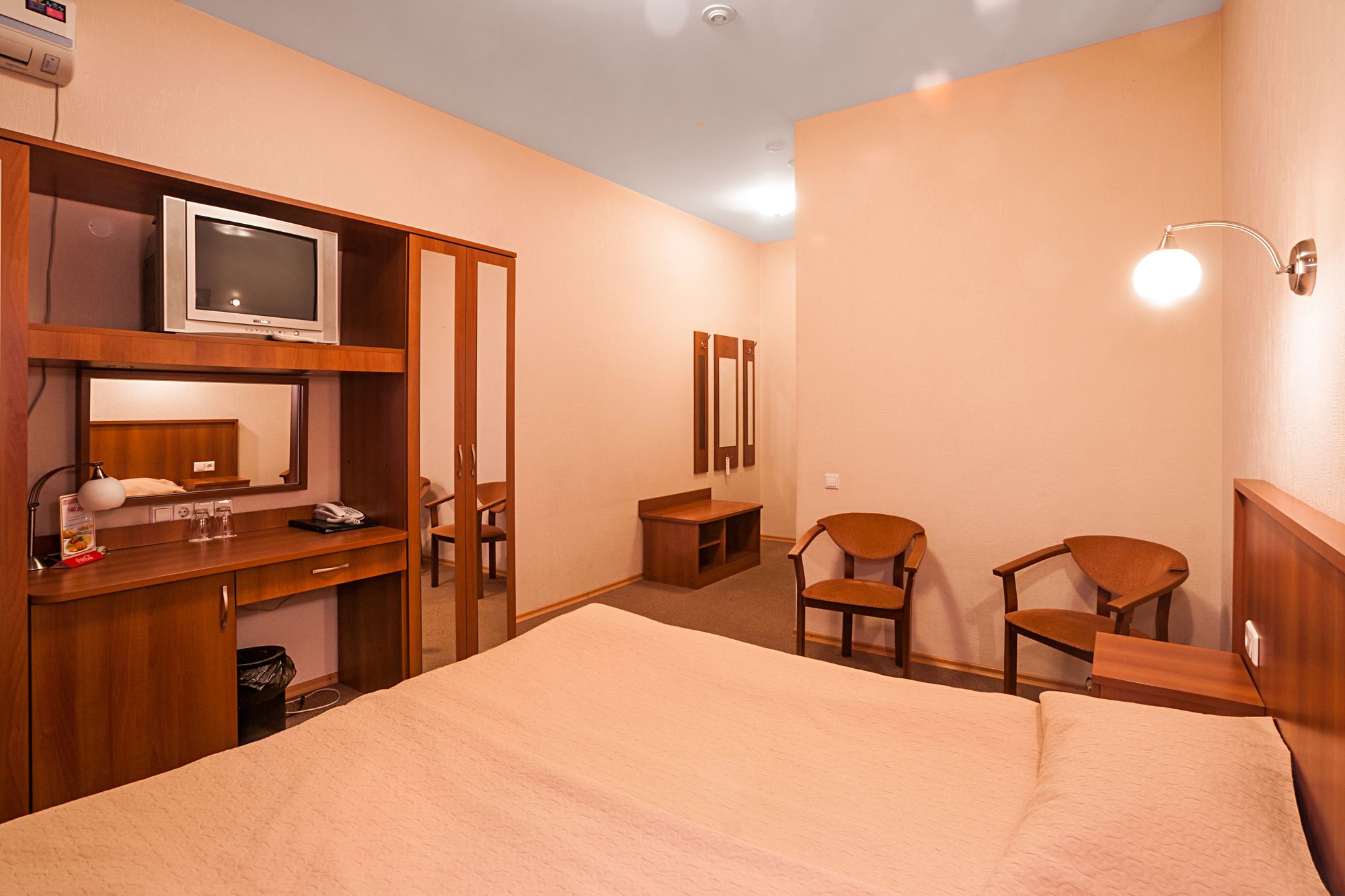 Nevsky hotel Fort