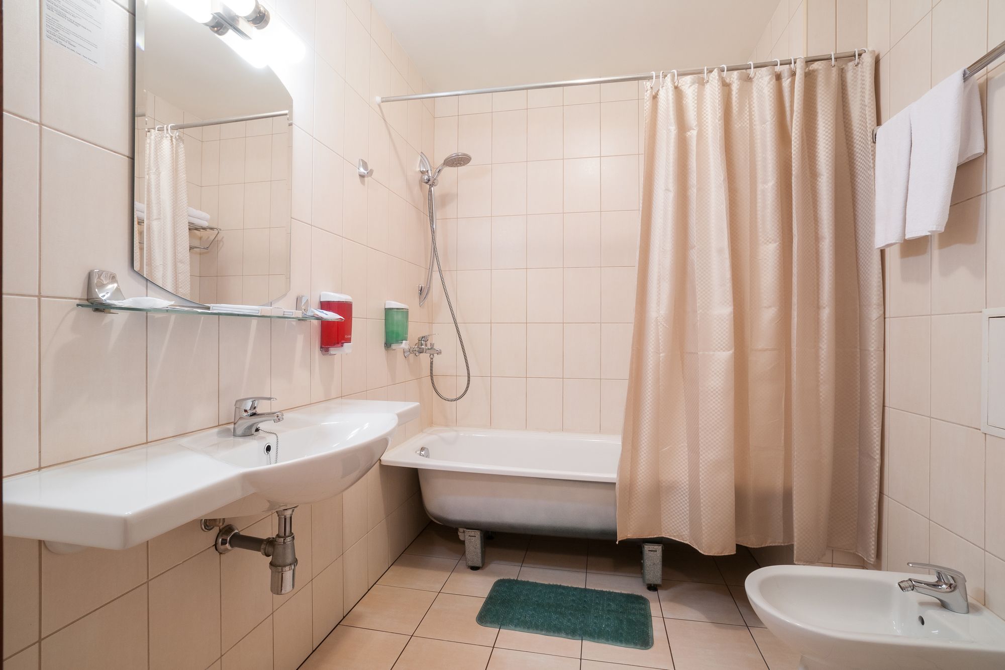 Nevsky hotel Fort