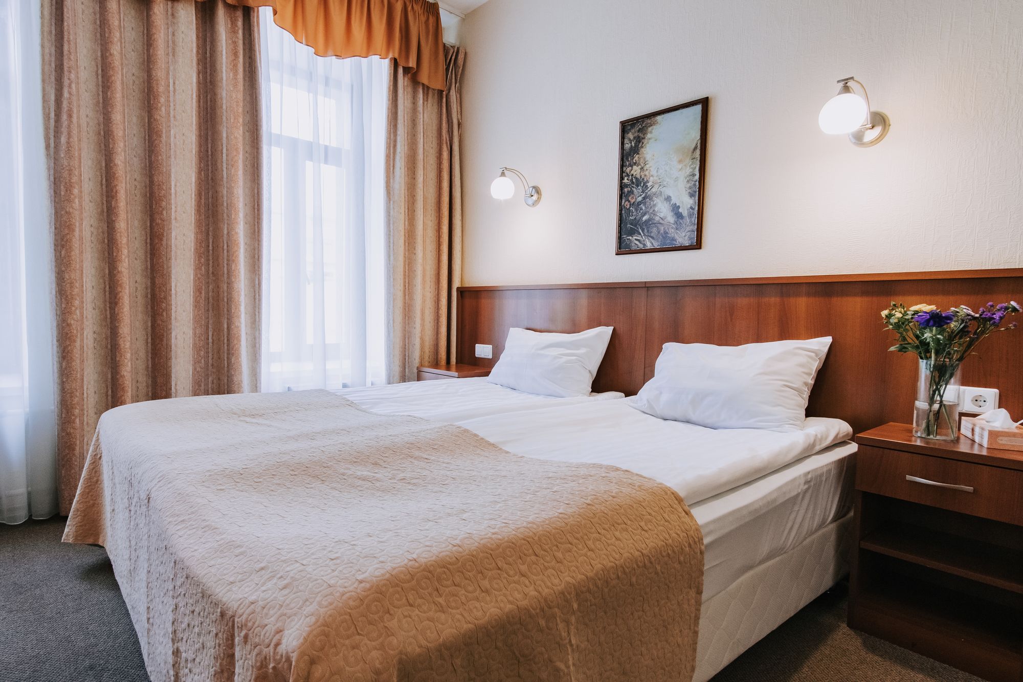 Nevsky hotel Fort