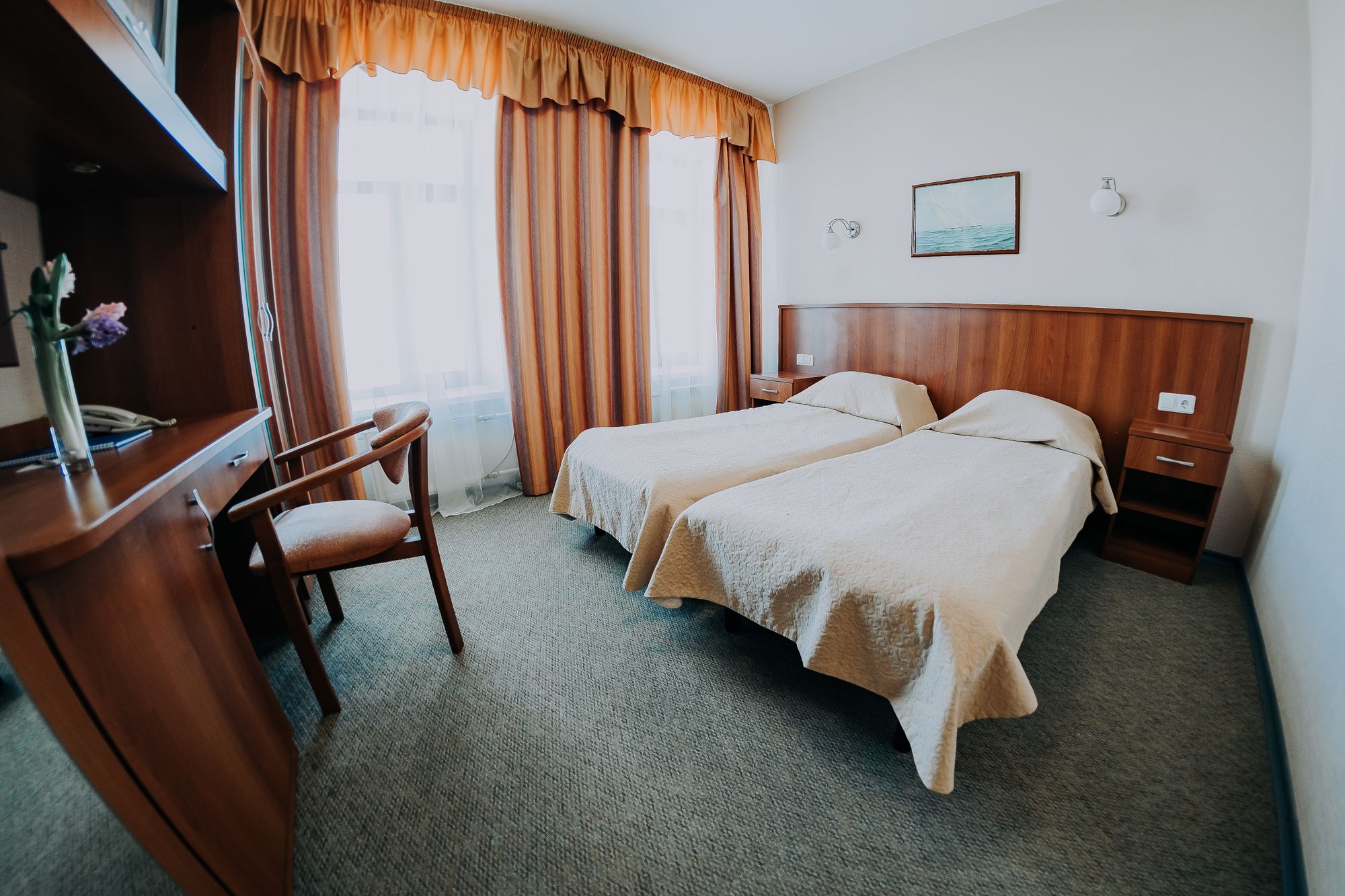 Nevsky hotel Fort