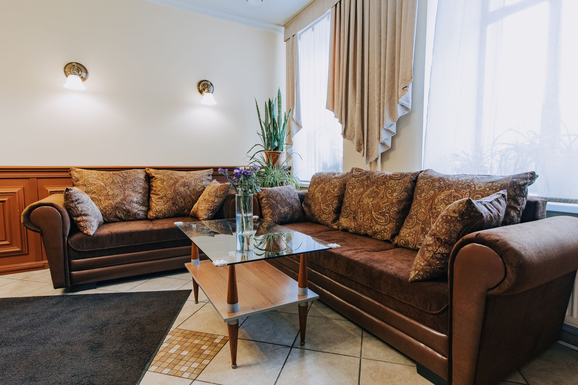 Nevsky hotel Fort