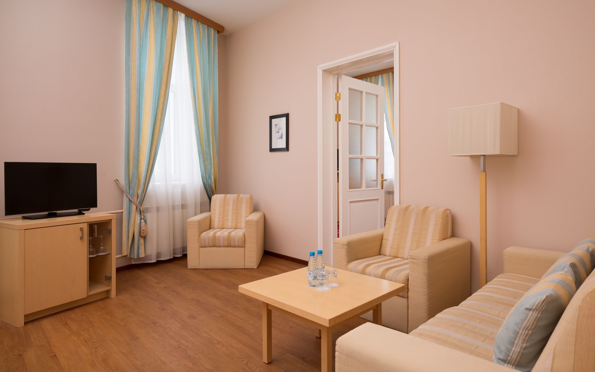 Citytel Hotel Oktyabrskaya