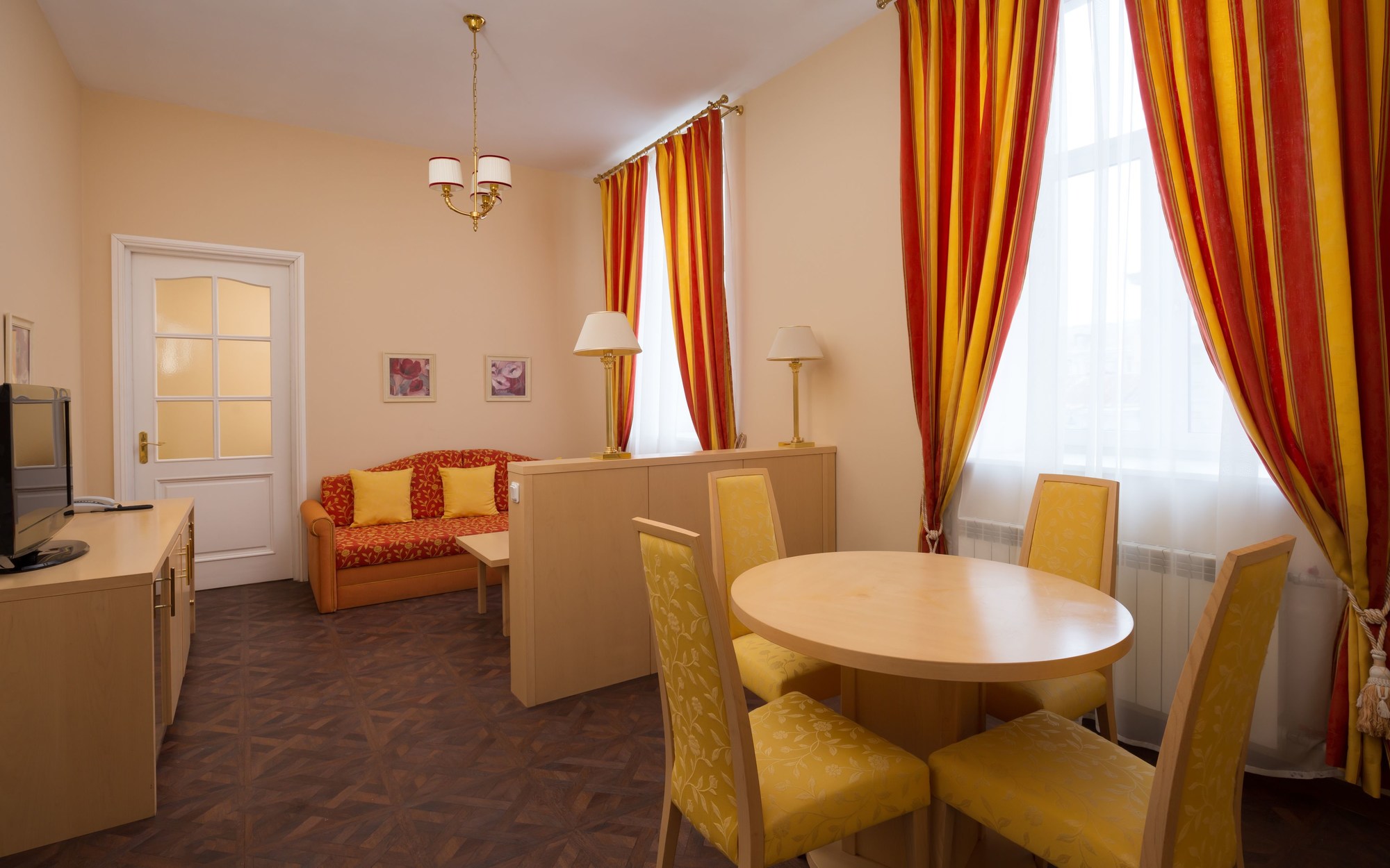 Citytel Hotel Oktyabrskaya