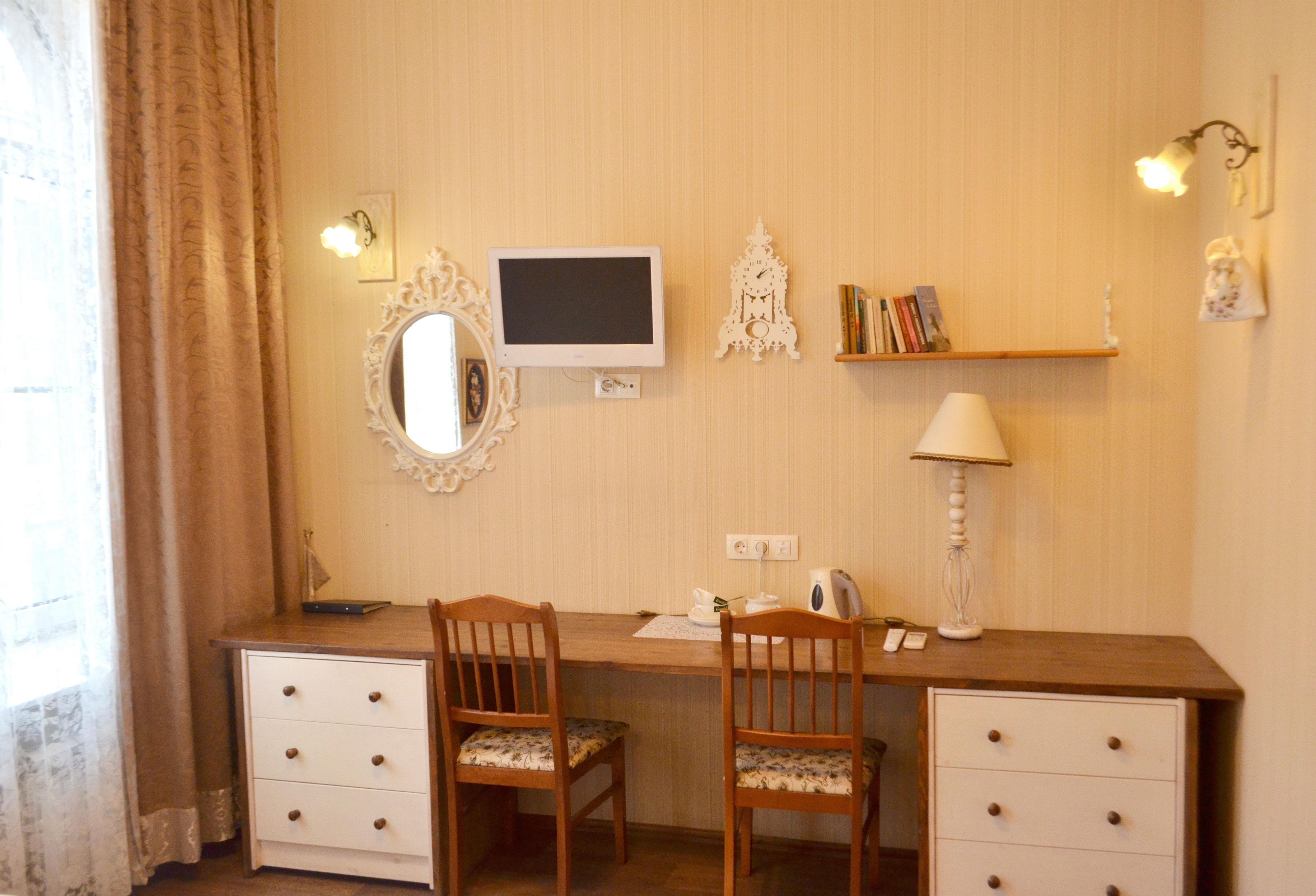 Comfort on Chekhova