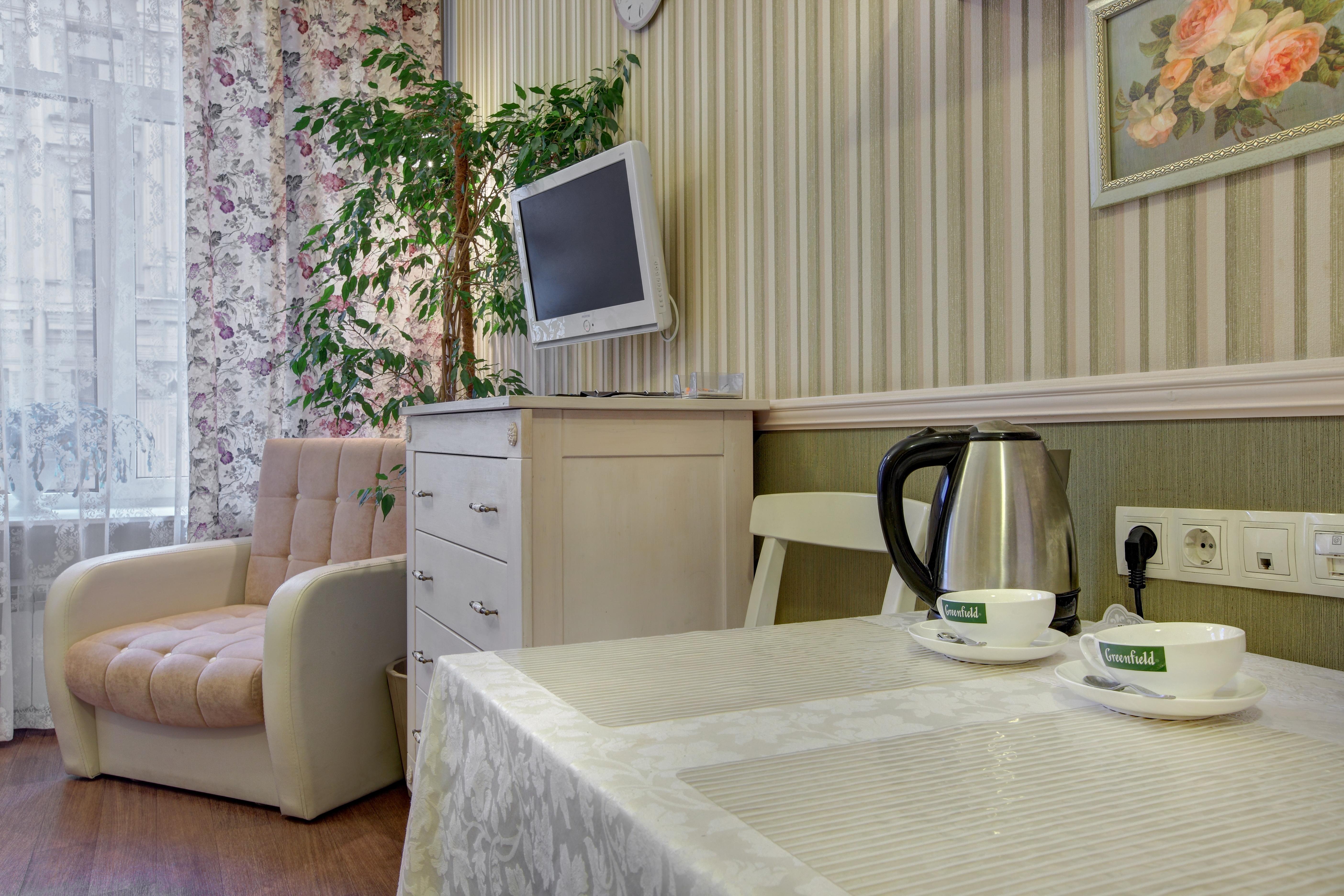 Comfort on Chekhova