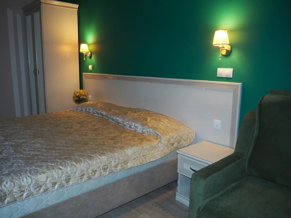 Dell Arte Hotel
