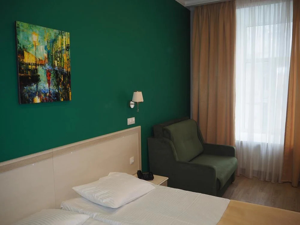 Dell Arte Hotel