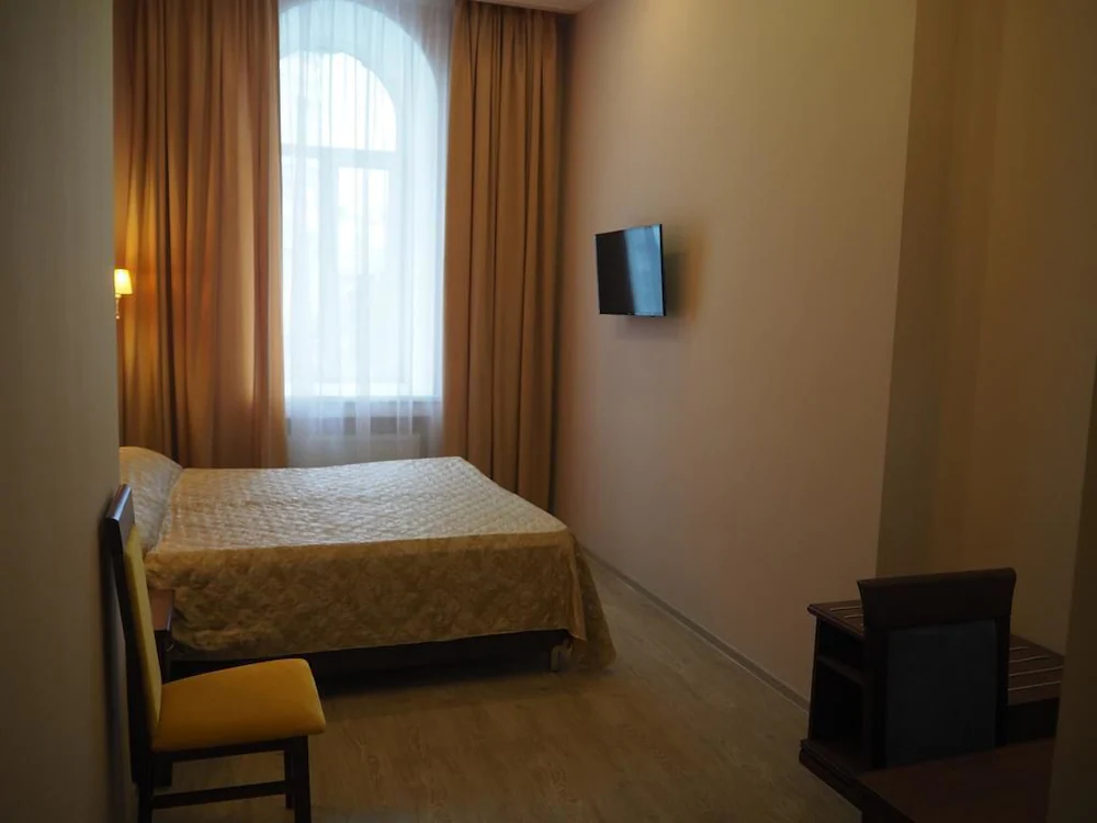 Dell Arte Hotel