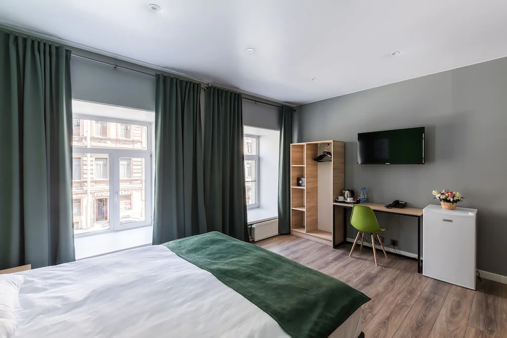 Demut Hotel