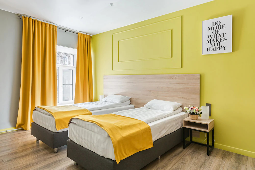 Demut Hotel