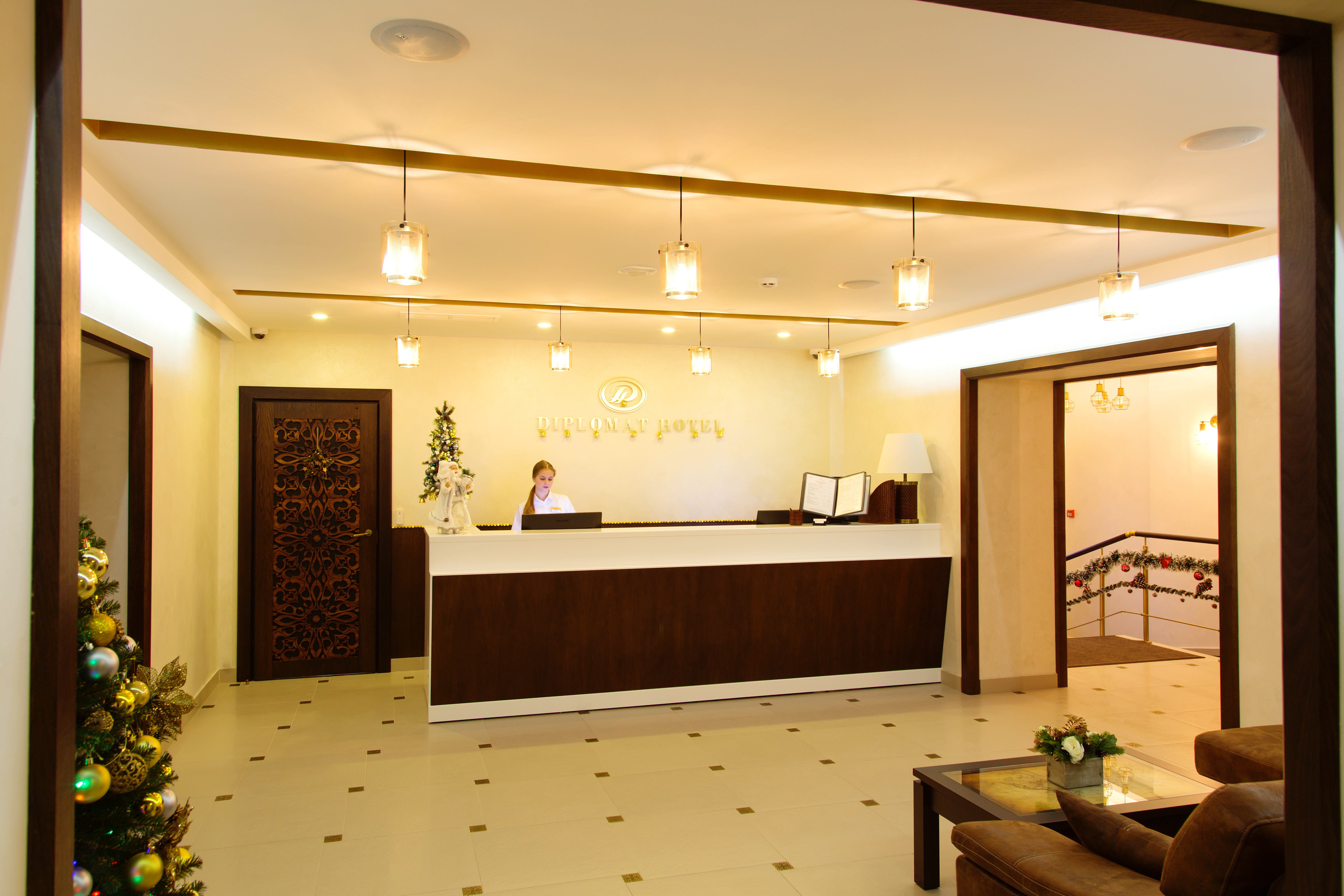 Diplomat hotel