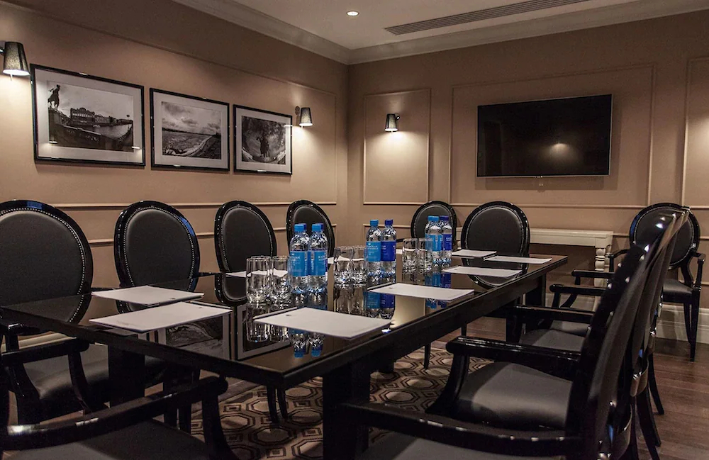 DOM Boutique Hotel