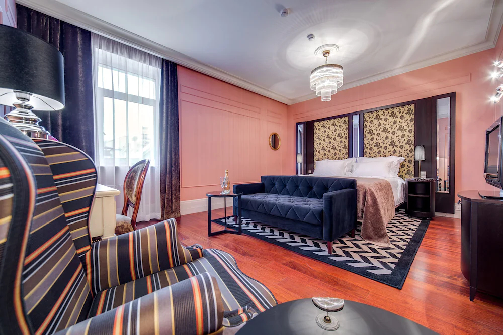 DOM Boutique Hotel