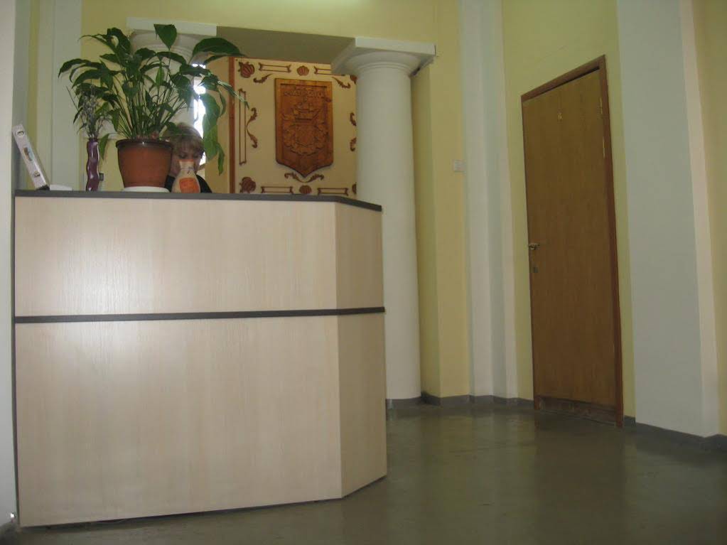 Dom Hostel