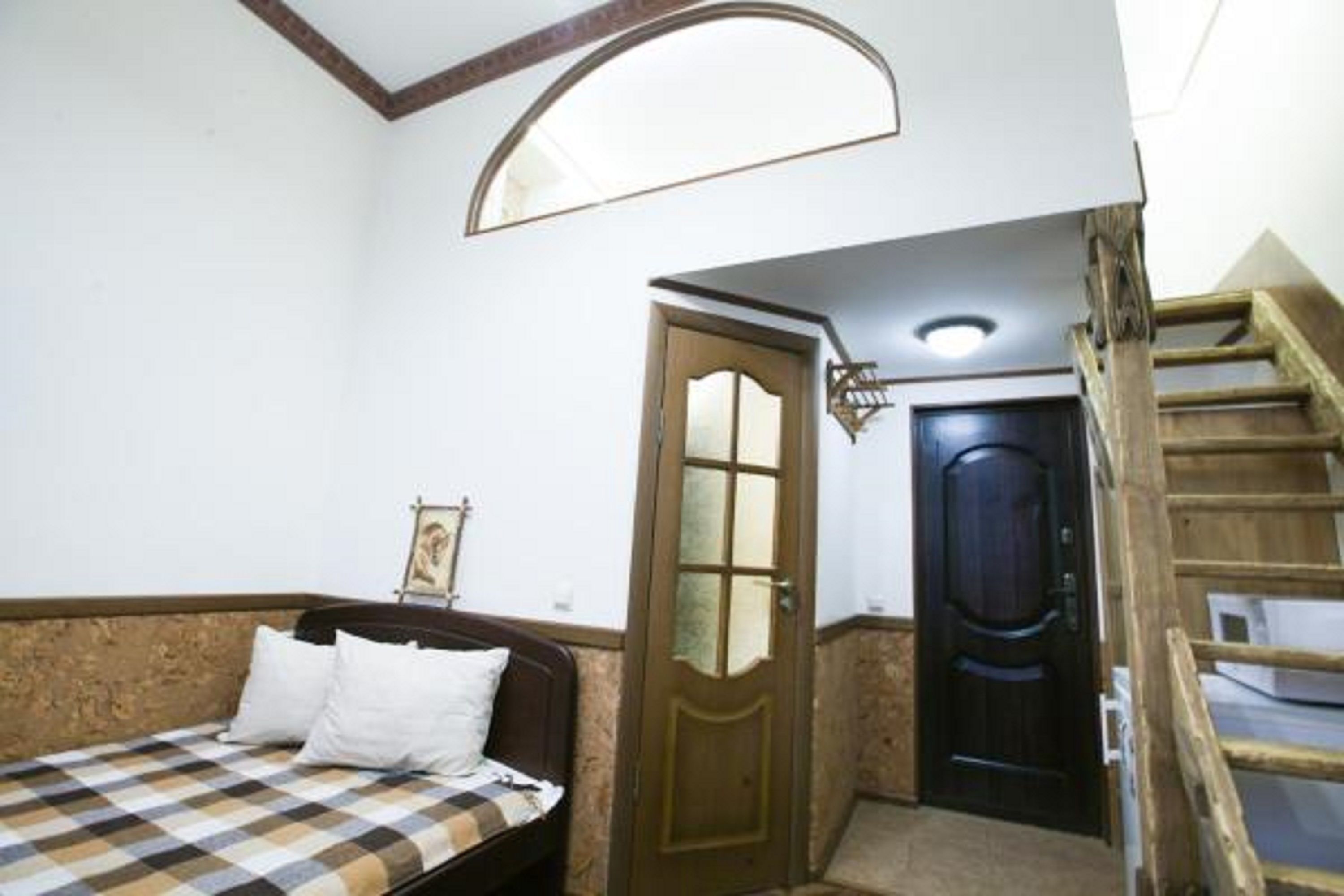 Dreamers on Manezhny