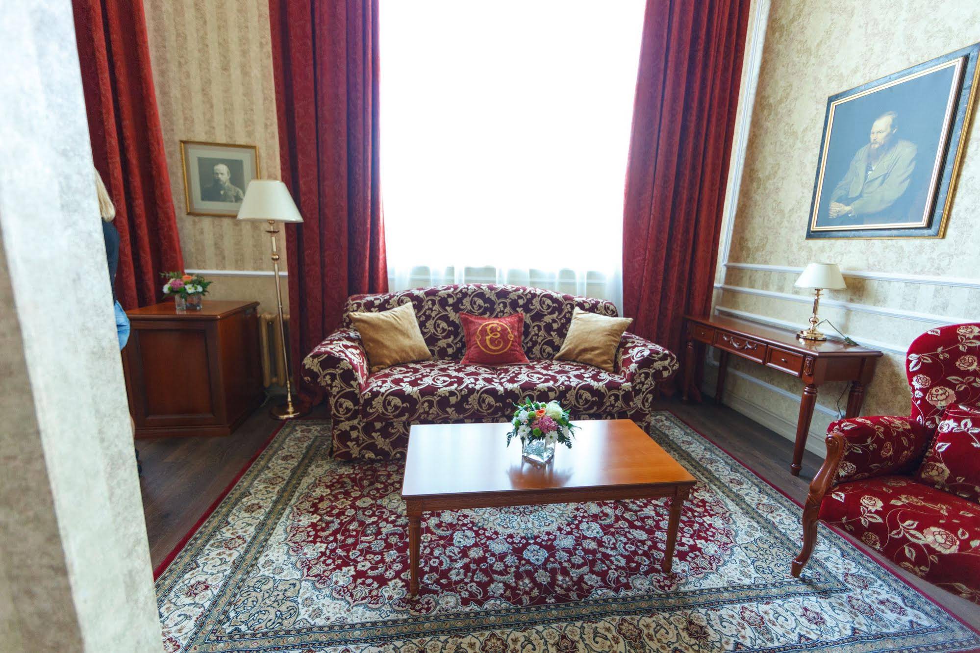 Ekaterina Hotel