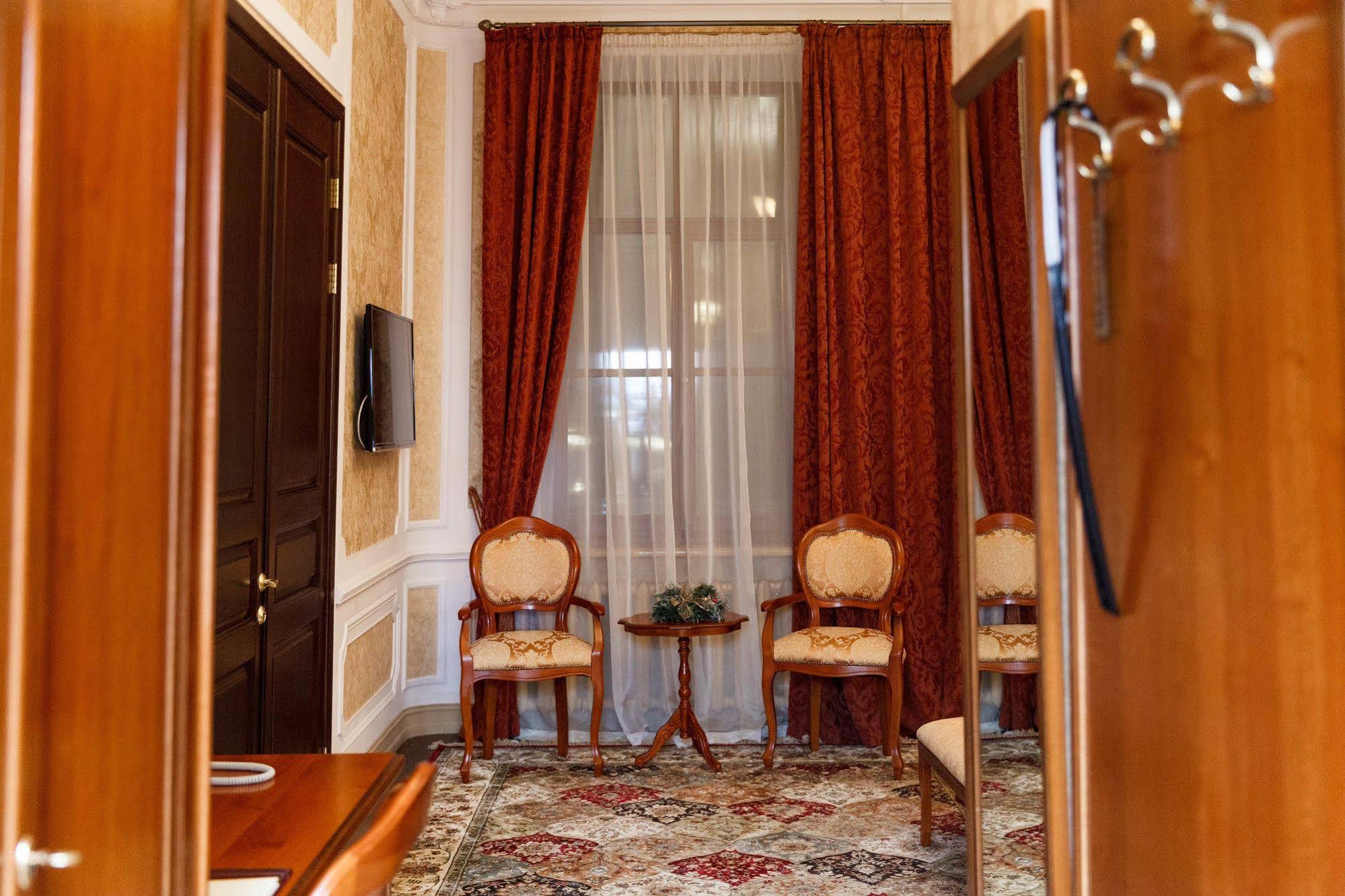 Ekaterina Hotel