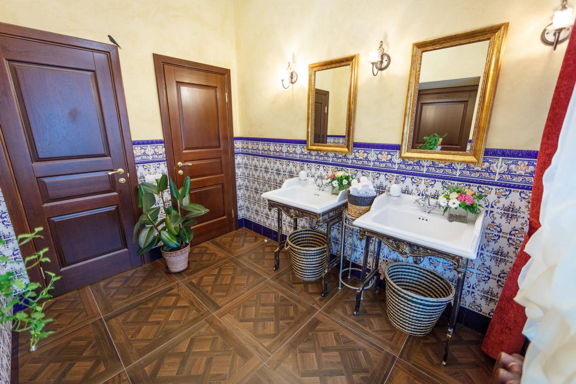 Ekaterina Hotel