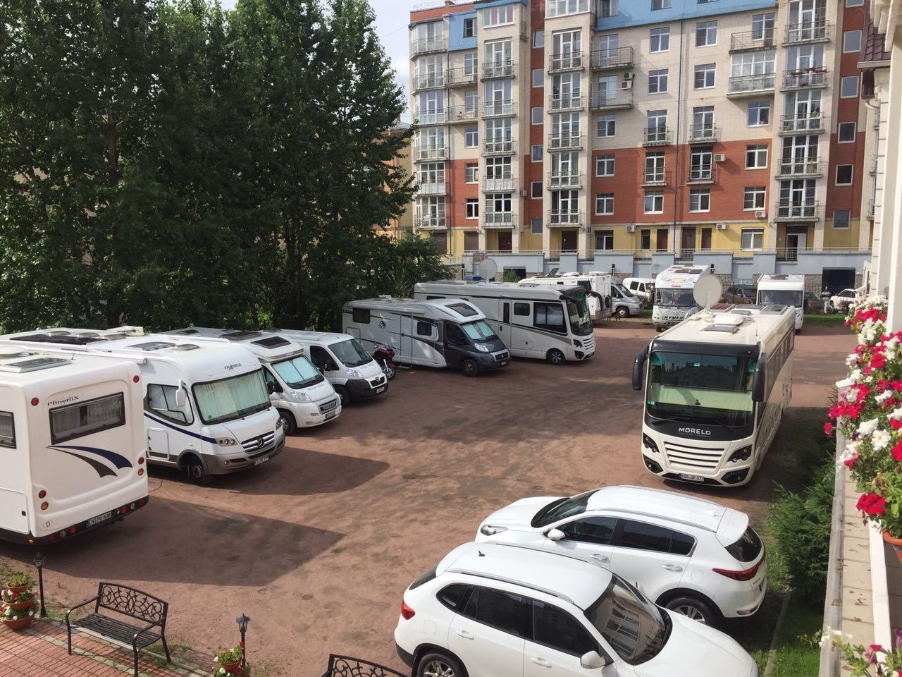 Elizar Hotel