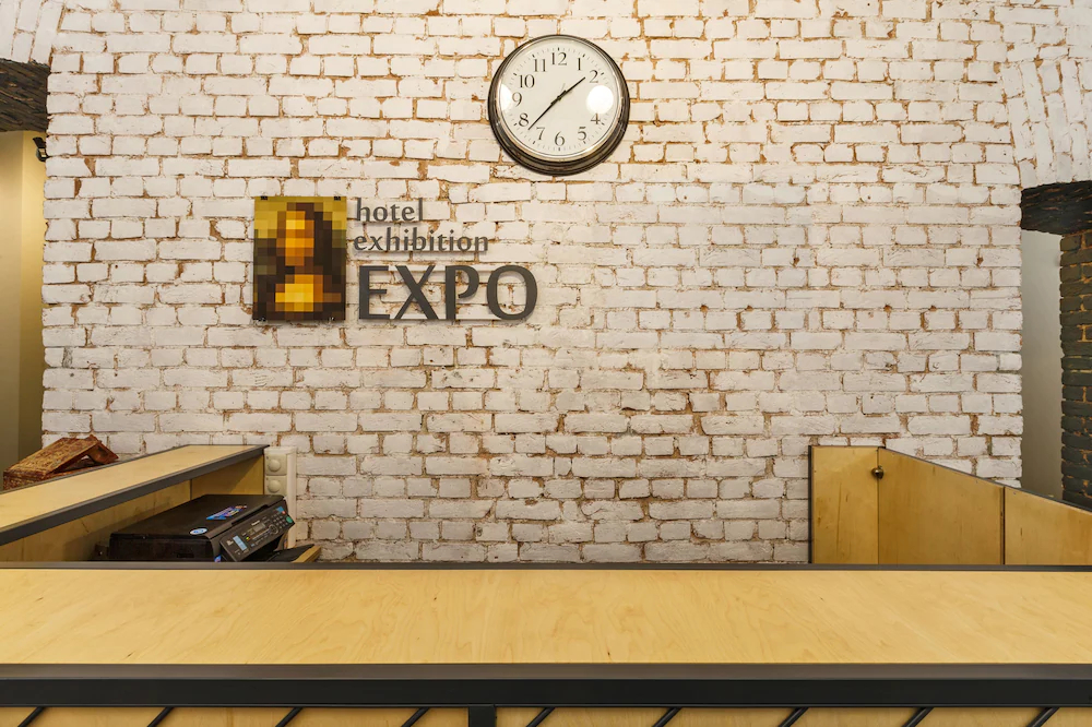 Expo Hotel