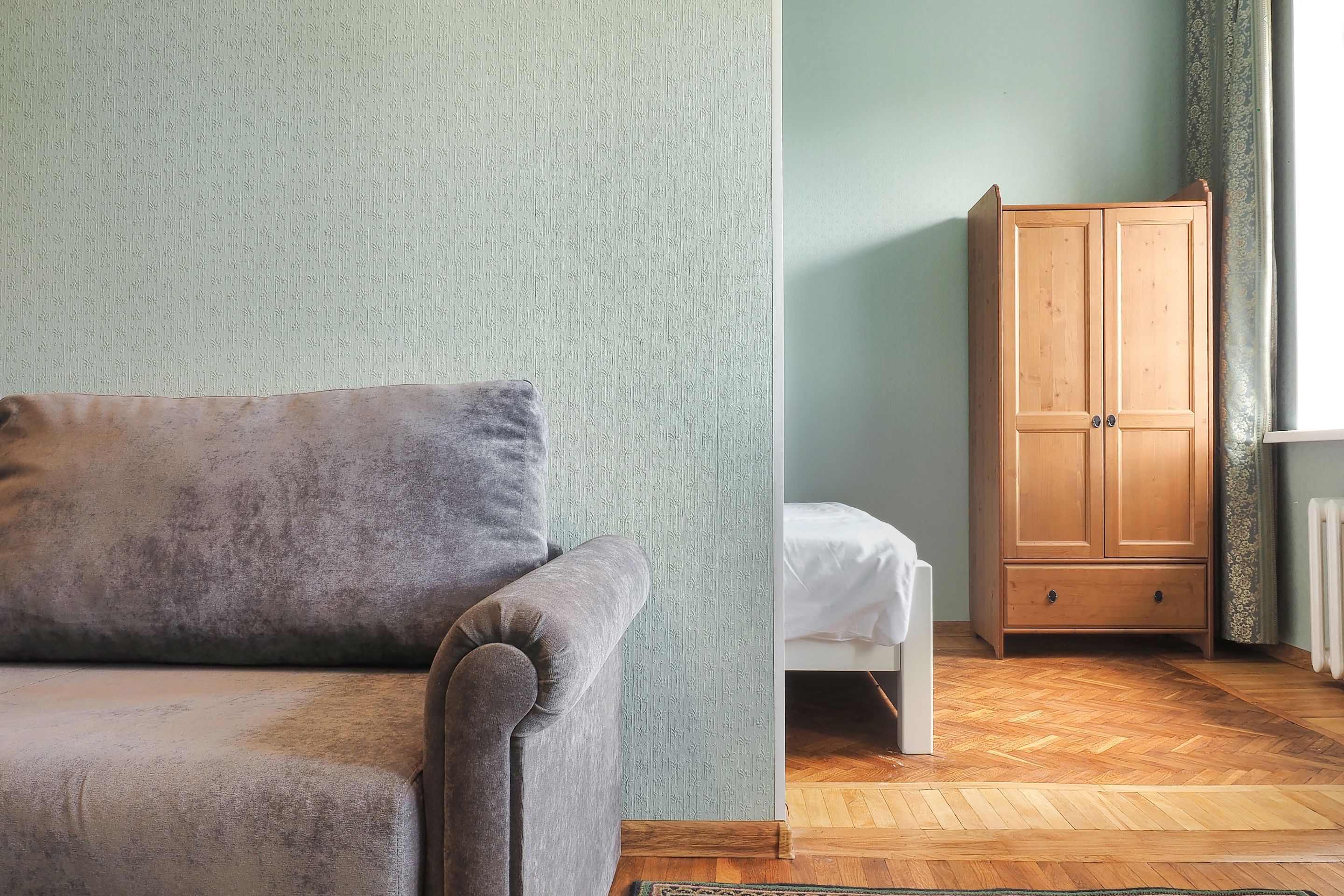 Friends Rooms On Vosstaniya