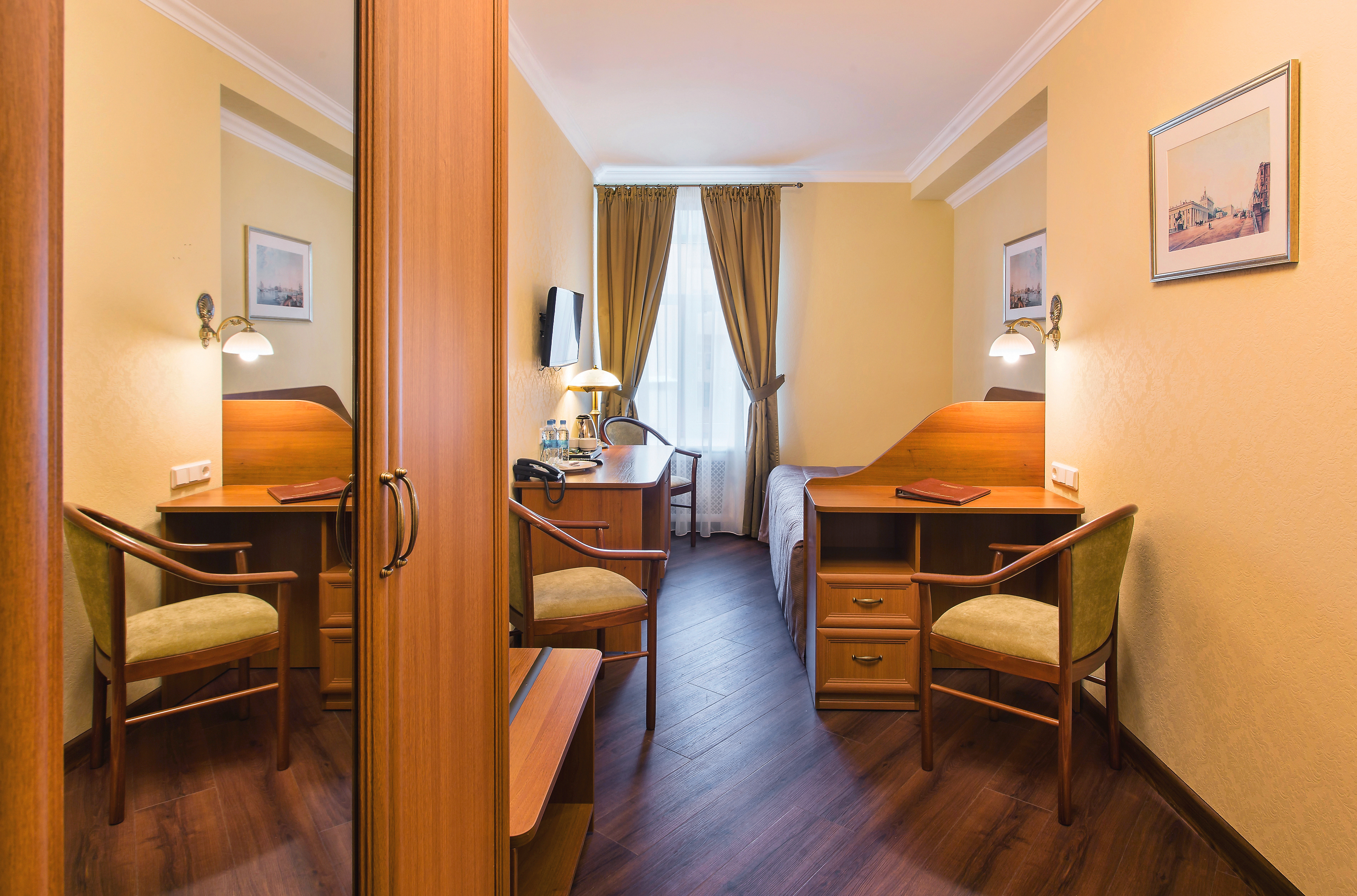 Gogol Hotel
