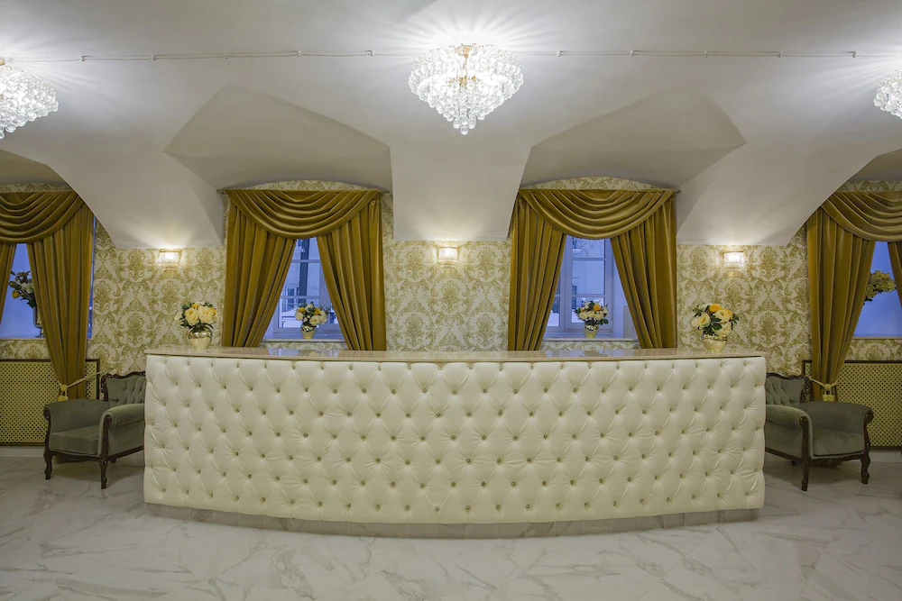 Grand Catherine Palace Hotel
