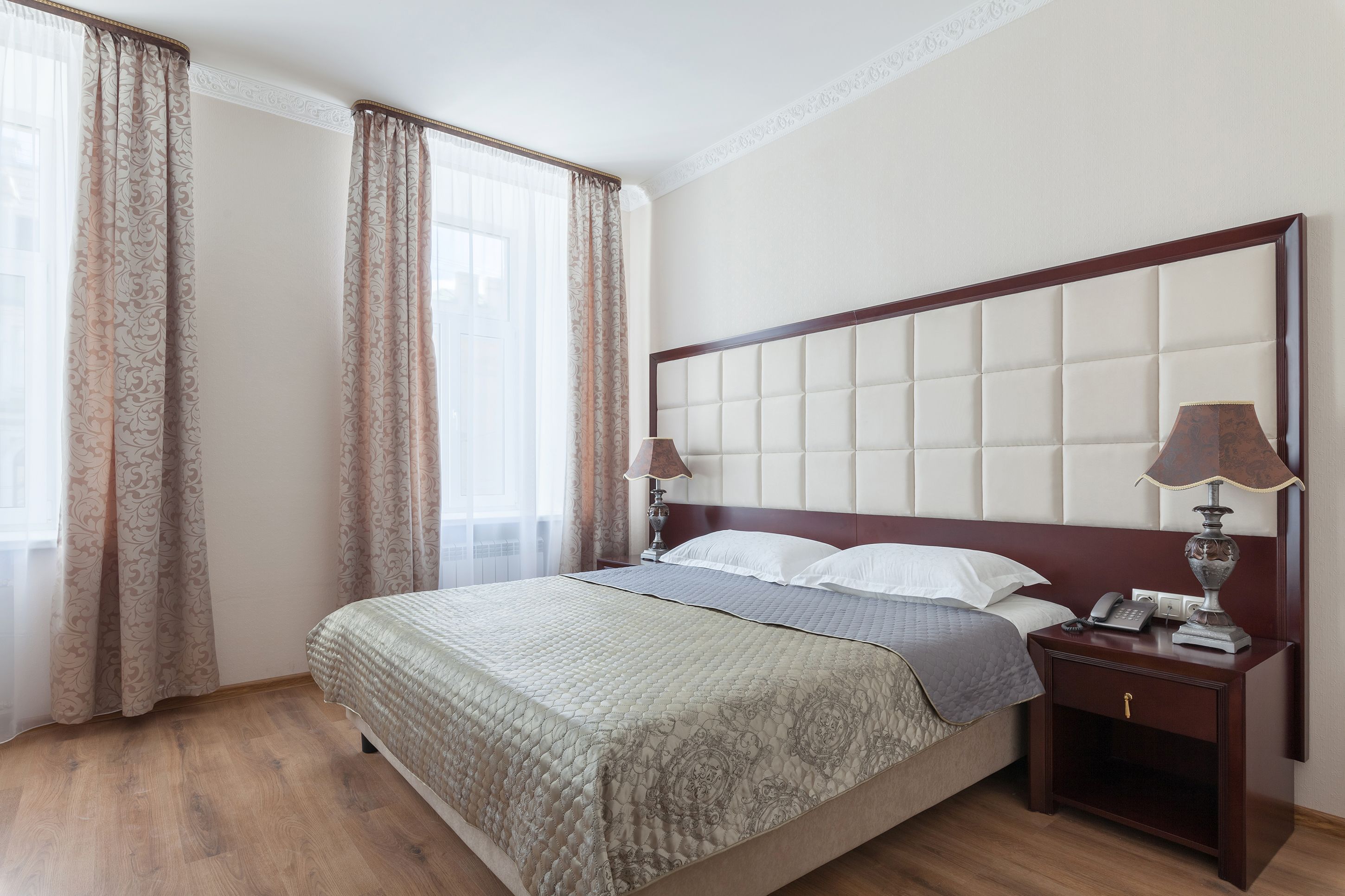 Grand Lion Hotel