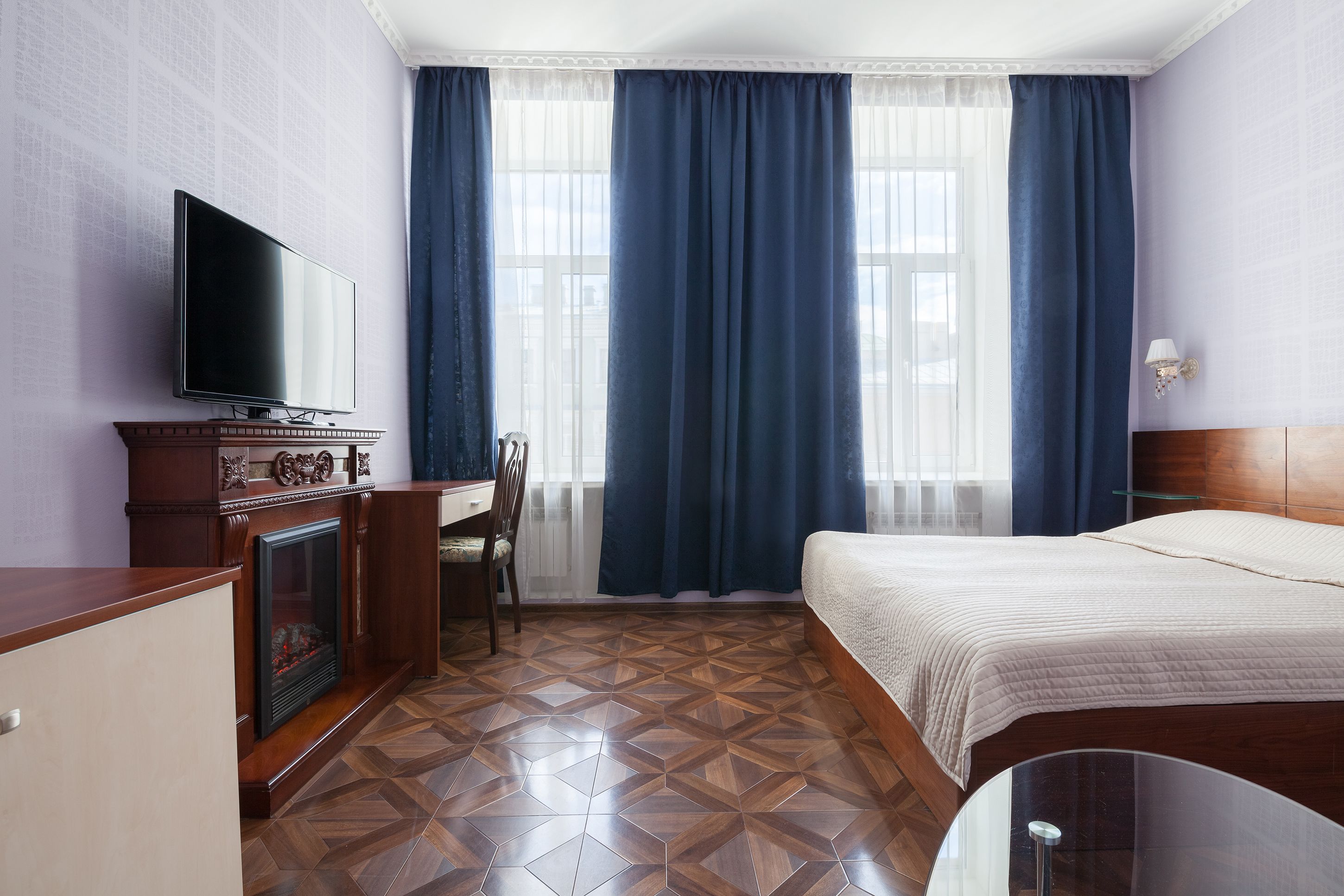 Grand Lion Hotel