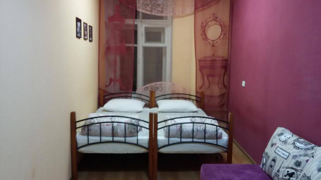 Green House Hostel Na Sennoy