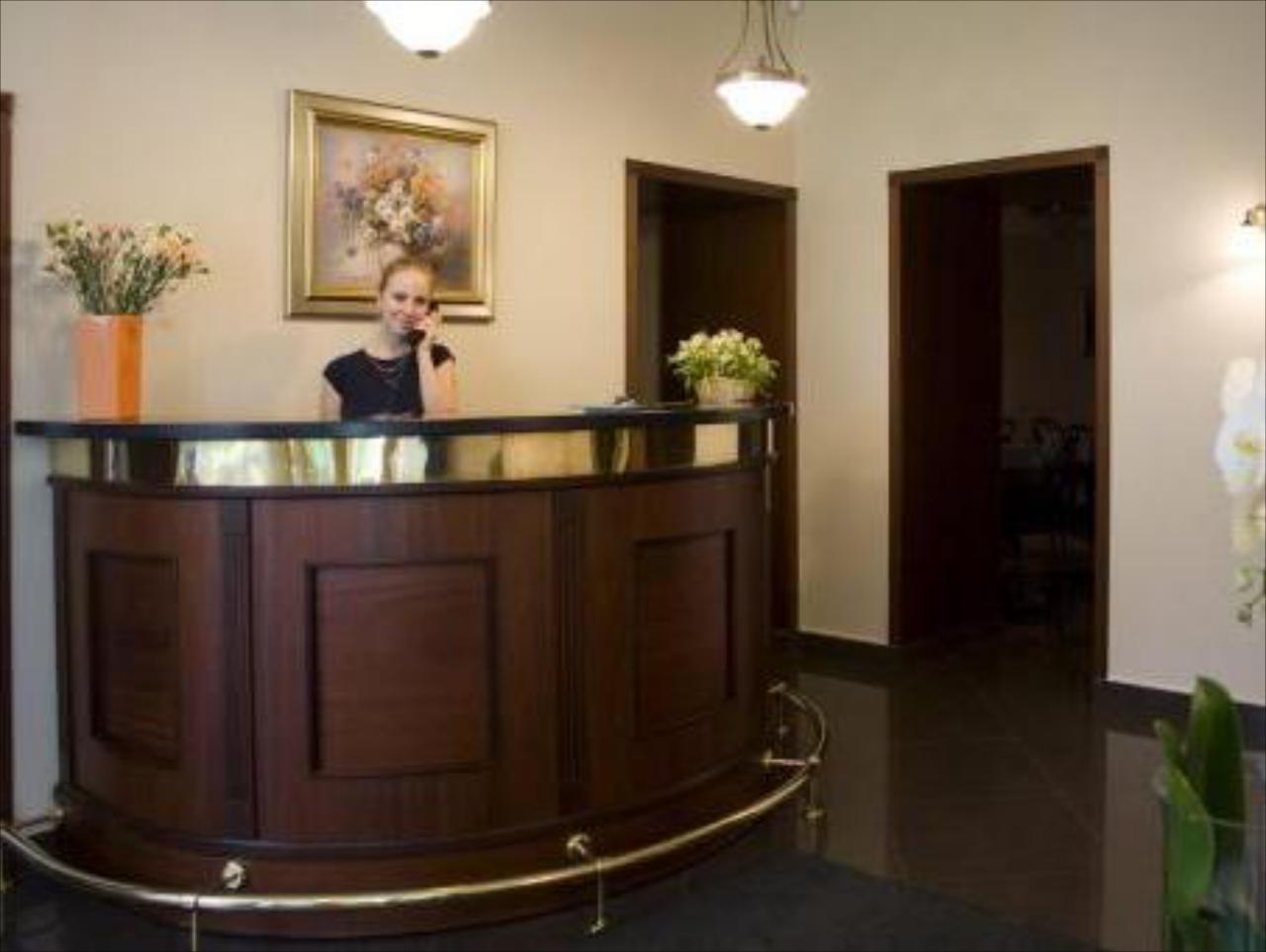 Hermes Park Hotel